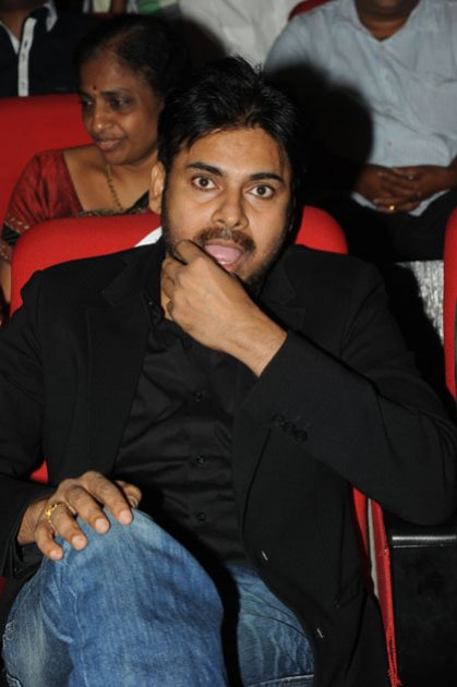 Attarintiki-Daredi-Thank-You-Meeting